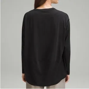 Lululemon 10 Back In Action V-Neck Long-Sleeve Shirt Black Oversized Relaxed Fit thumbnail 2