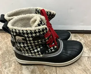 Sorel Tivoli Houndstooth Women’s Black White Waterproof Snow Boots Lined Size 7 thumbnail 1