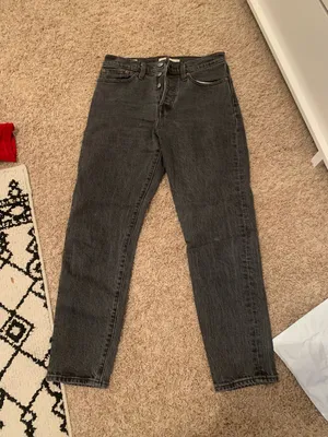 Levi's Wedgie Straight Jeans thumbnail 1