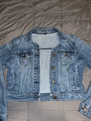 American Eagle Cropped Denim Jacket thumbnail 1