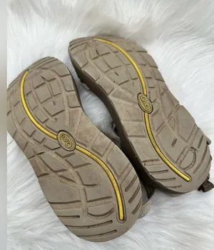 Chacos Tan Sandals Women 8 thumbnail 5