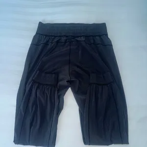 Lululemon Athletica Black Jogger Pants thumbnail 2