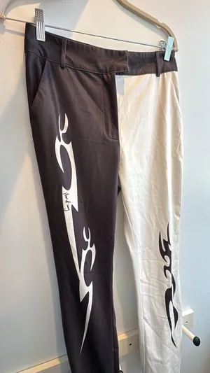 House of Sunny Two Tone Color High Waisted Pants Size 10 thumbnail 1