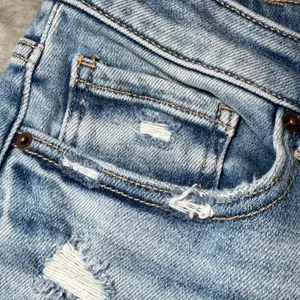 BKE Womens Size 28x32 Billie Slim Fit High Rise Bootcut Jeans Distressed Denim thumbnail 16
