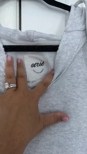 Aerie grey hoodie thumbnail 2