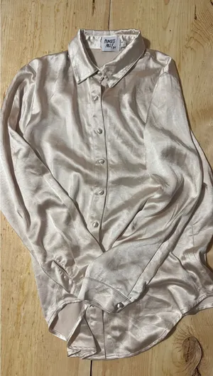 Princess Polly Champagne Satin Button Down Blouse‎ Long Sleeve Beige Size 6 thumbnail 1