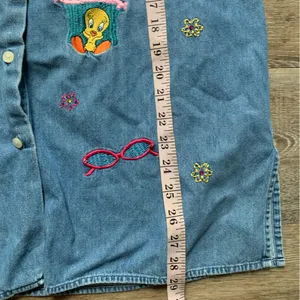 Vintage Looney Tunes Tweety Bird Oversized Denim Button Down Shirtt L thumbnail 5