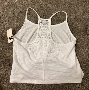 White Top thumbnail 1