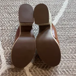 AQUA Platform Mule Sz 9.5M thumbnail 4