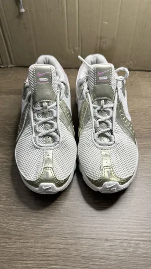 Nike Air Zoom Explosion RD Sneakers Womens Shoes Size 9 thumbnail 2