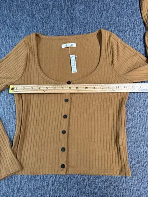 Madewell Ribbed Long Sleeve Crop Shirt thumbnail 9