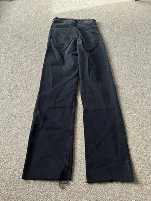 Black Jeans thumbnail 5