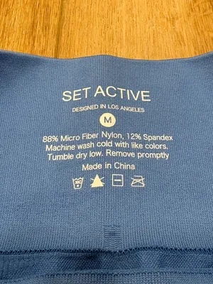 🌟 Set Active 🌟 X Revolve Seamless Active Leggings Blue Capri Sz M thumbnail 4