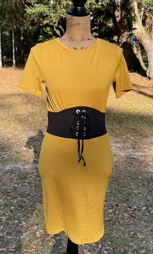 Timing Mustard Yellow Dress with Black Belt Built-In thumbnail 1