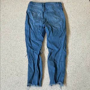 Vervet Distressed Blue Jeans thumbnail 8