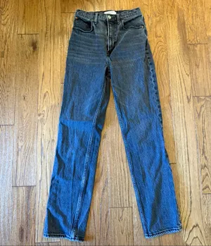 Abercrombie ultra high rise straight jean size 2 black wash thumbnail 2