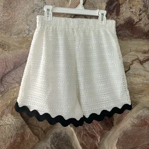 Commense Contrast Trim V-Neck Shorts Set size Xs thumbnail 7