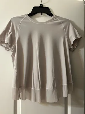 lululemon top thumbnail 1