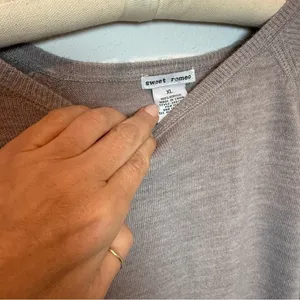 Sweet Romeo Gray Crew Neck Sweater thumbnail 3