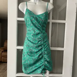Lovers +‎ Friends Teal Floral Mini Dress thumbnail 4