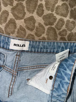 Rollas Light Wash Denim Shorts  thumbnail 2