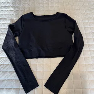 Lululemon Ebb to Street Long Sleeve Black thumbnail 1