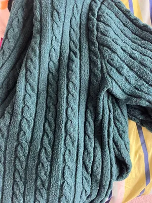 Hollister Sweater thumbnail 5