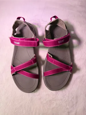 Teva Women’s Raspberry Pink Adjustable Strap Sandals thumbnail 4