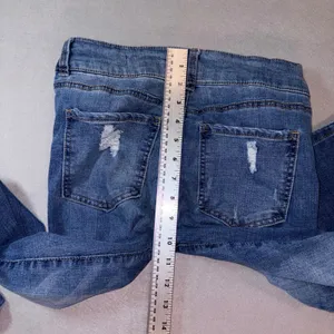BCBGeneration Womens Mid Rise Bootcut Distressed Jeans Blue Size 7/28 thumbnail 7