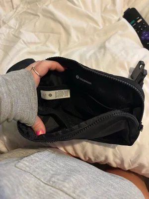 Lululemon Belt Bag thumbnail 2