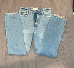 Abercrombie Straight ultra high Rise jeans thumbnail 6