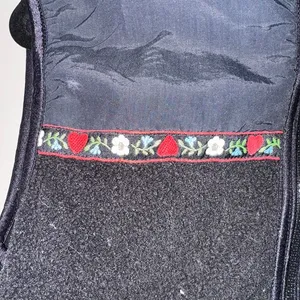 Vintage Ribbon Fleece Vest thumbnail 2