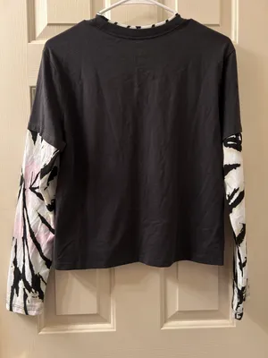 Grateful Dead Women’s Long Sleeve Tee Size Medium Black Tie Dye Dancing Bears thumbnail 2
