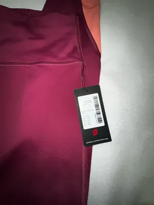 Peloton Women's Move Rib Insert Leggings NWT size Large thumbnail 4