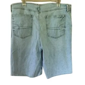 American Eagle Women's Stretch Denim Jorts Bermuda Shorts Size 16 Light Wash thumbnail 3