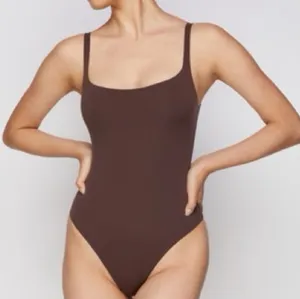 NWT Skims Fits Everybody Square Neck Bodysuit  thumbnail 1