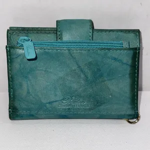 Buxton‎ Top Grain Cowhide Leather Minimalist Designer Turquoise Folding Wallet thumbnail 2