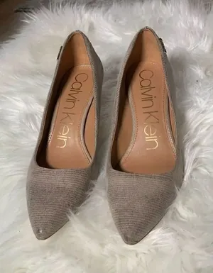 Calvin Kline pumps size size 8.5 thumbnail 1