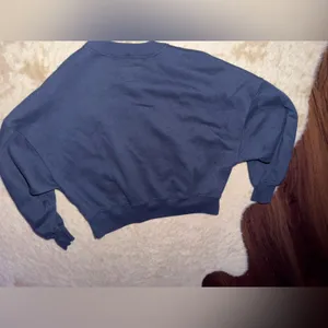 Abercrombie and Fitch Montauk embroidered crewneck $120 sold out winter casual thumbnail 8
