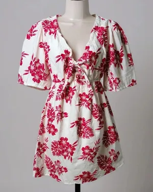 Sim & Sam Poplin Print Dress. Size Medium thumbnail 1