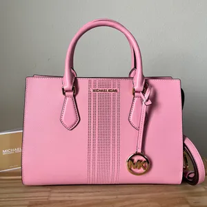 Michael Kors Purse thumbnail 1