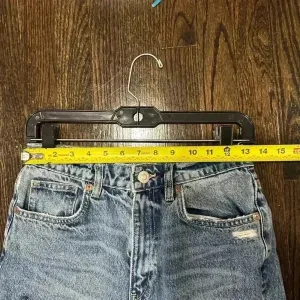 Zara Distressed Skinny Jeans Size 4 Blue Wash Y2K Casual Everyday‎ Denim thumbnail 9