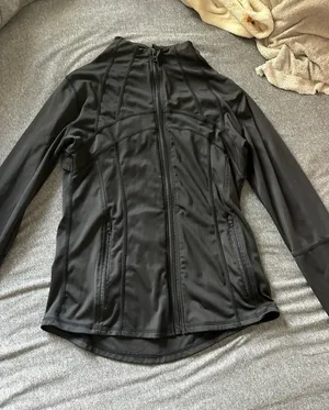 Amazon Jacket thumbnail 1