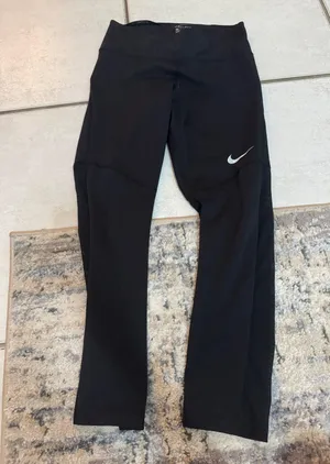 Nike leggings thumbnail 1