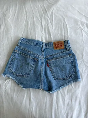 Levi’s Jean shorts  thumbnail 2