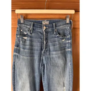 MOTHER The Stunner Ankle Fray Graffiti Girl Denim Distressed Jeans Women’s sz 24 thumbnail 3
