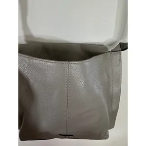 Vince Camuto Grey‎ Pebbled Leather Crossbody Bag Ring Detail Adjustable Strap thumbnail 9