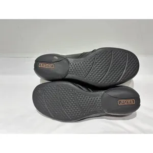 Taos black leather comfort loafers Size 8.5 thumbnail 9