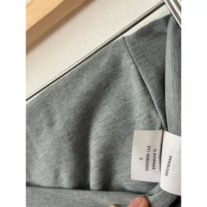 Vuori S Clean Elevation Leggings in Sea Foam Green thumbnail 5