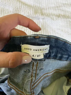 Good American Always Fits Skinny Jean thumbnail 3